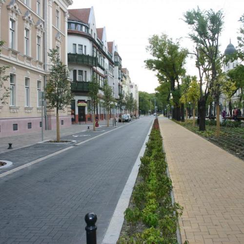 Ráóczi út-Vasútkert revitalizációja